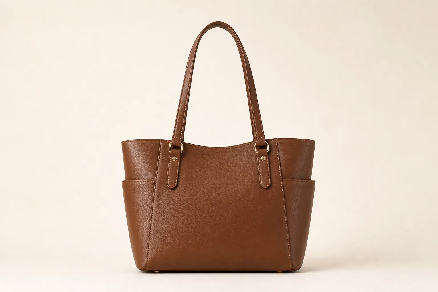 AI concept image of a custom commuter tote bag