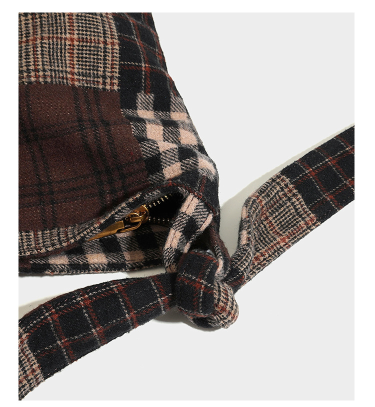 Patchwork Plaid Slouch Shoulder Bag construction detail M13L6050